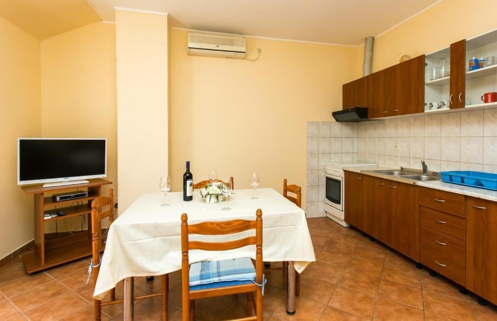Apartment & Room Braica ดูบรอฟนิก ภายนอก รูปภาพ