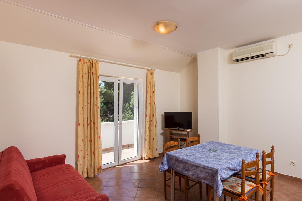 Apartment & Room Braica ดูบรอฟนิก ภายนอก รูปภาพ